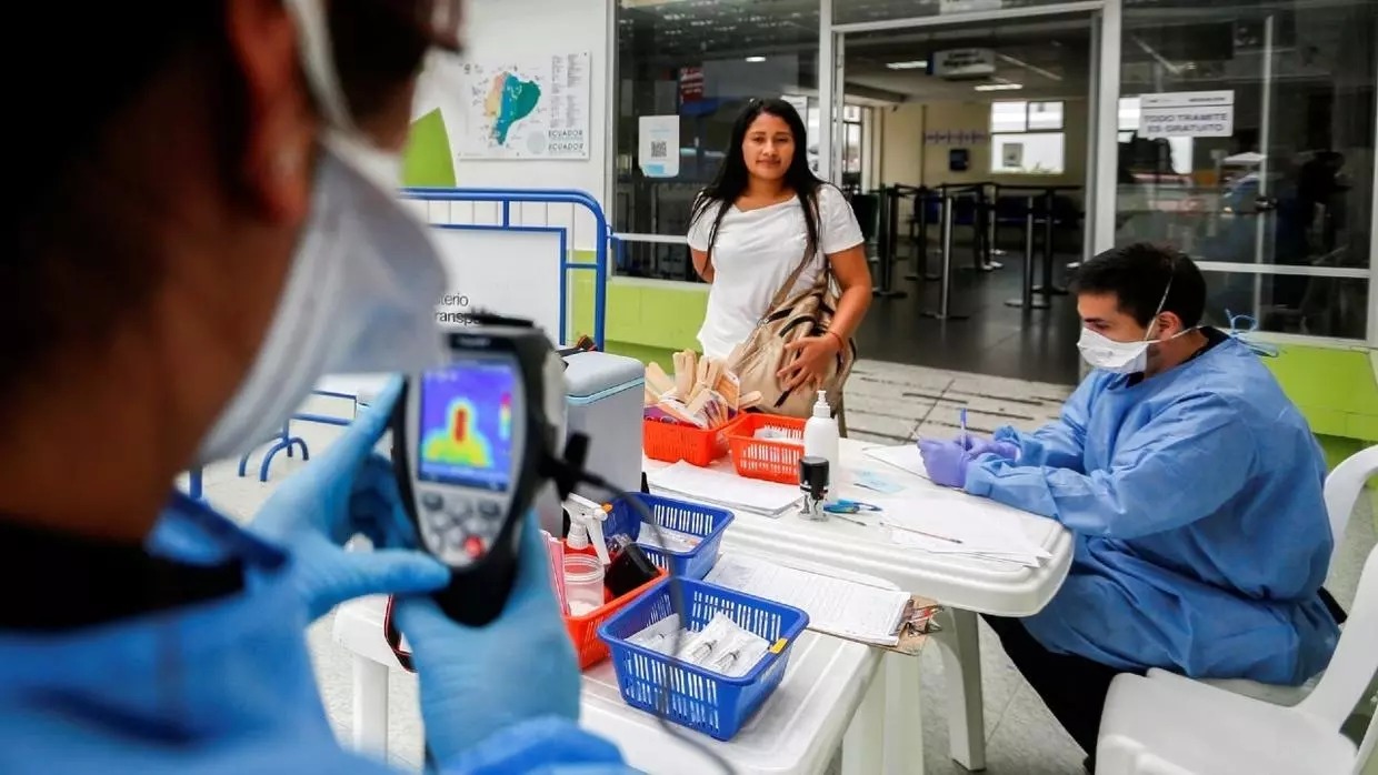 Se eleva a 20 el número de positivos por coronavirus en Ecuador