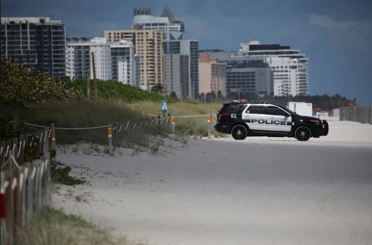 Abrirán al público playas y campos de golf en Florida pese a tener más de 700 casos de Covid-19