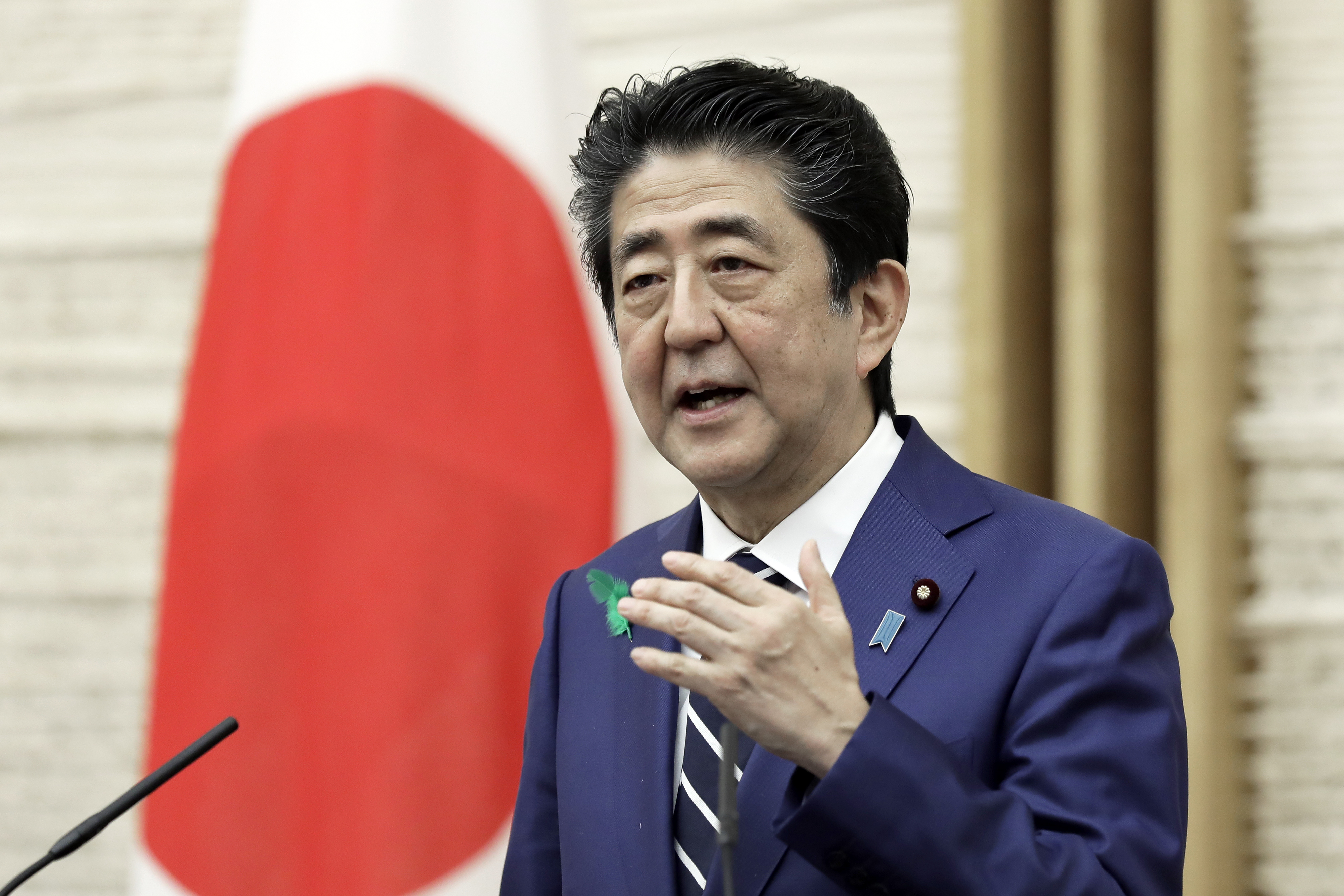 Japón alivia restricciones y permite más residentes extranjeros
