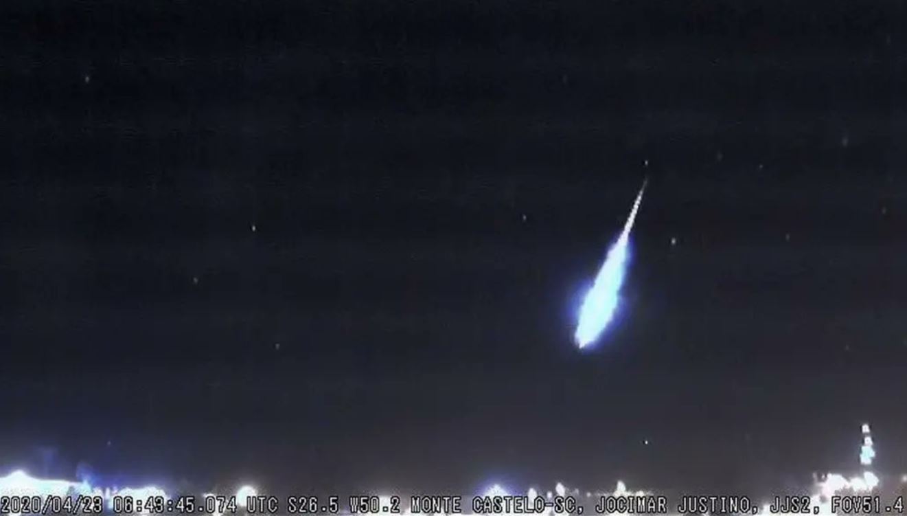 EN VIDEO: El meteorito que cruzó por el cielo de Brasil