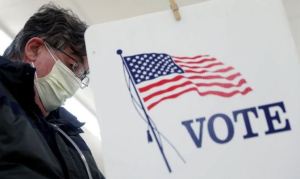 ¿Quién no puede votar en las elecciones de 2022 en Estados Unidos?