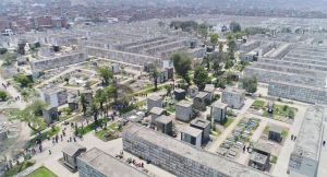 En un cementerio de Lima las cremaciones no se detienen tras el Covid-19