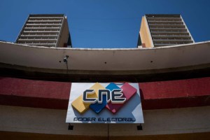 CNE de Maduro anuncia “normas especiales” para el show electoral que pretenden montar en diciembre (Documento)