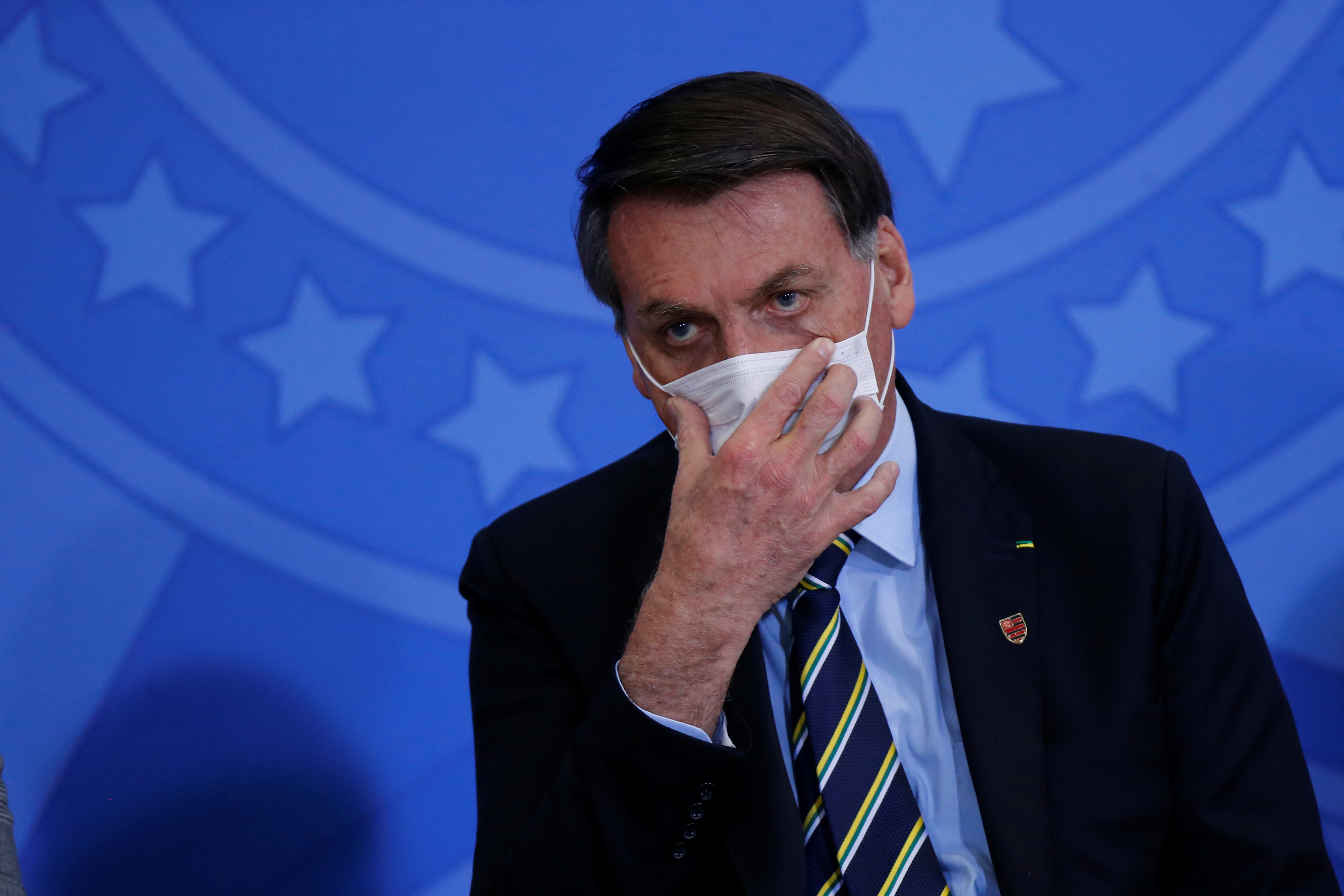 Jair Bolsonaro volvió a dar positivo a prueba de coronavirus