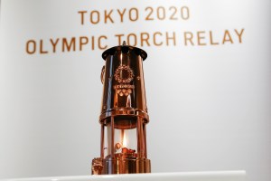 Tokio exhibirá al público la llama olímpica durante dos meses (FOTO)