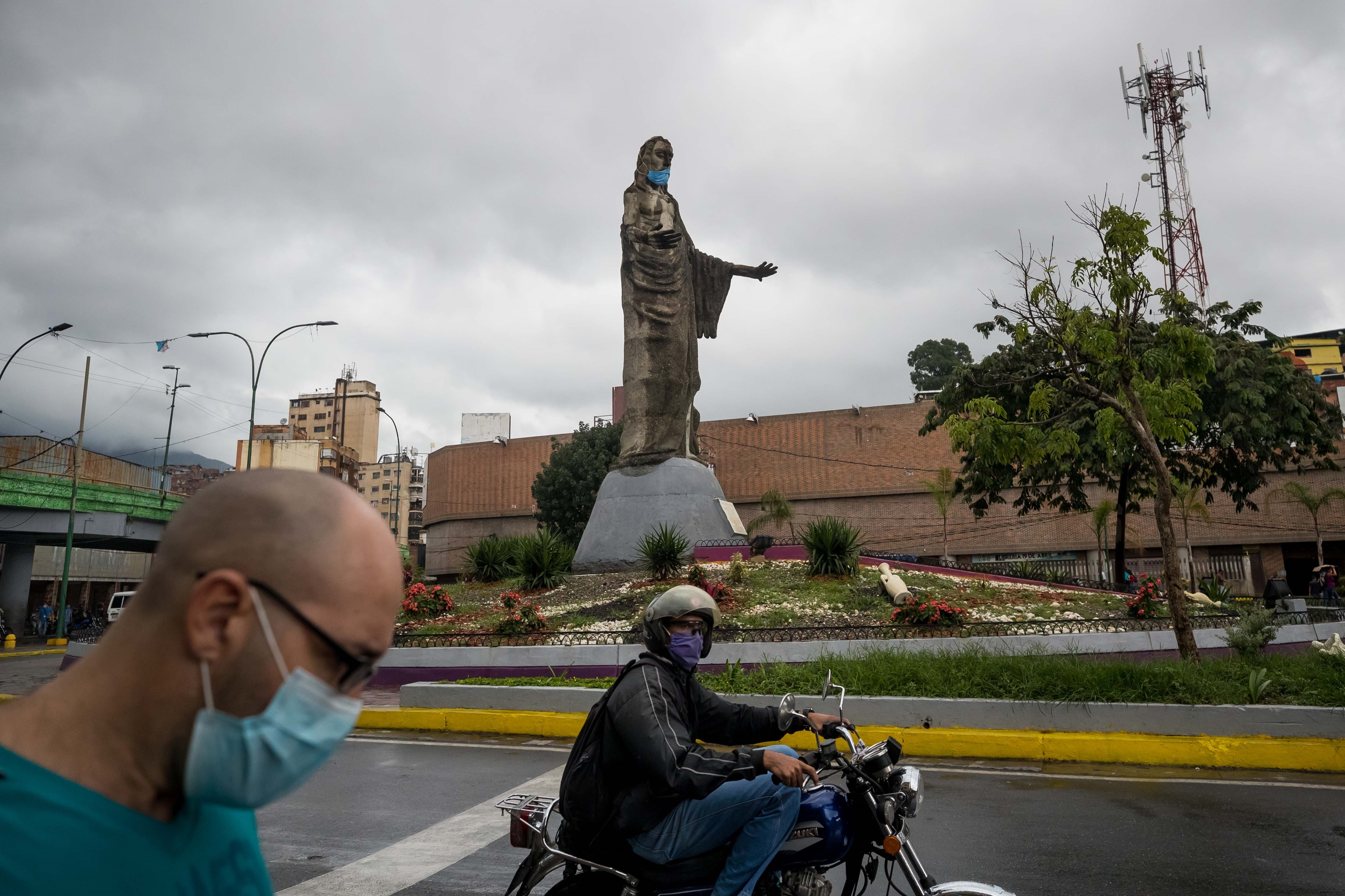 De complot contra China a virus colombiano, la narrativa venezolana del Covid-19