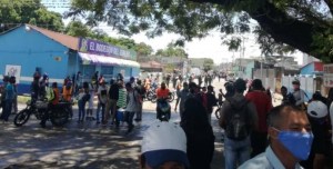 Olivia Lozano reporta protesta en el estado Bolívar: Upata con hambre y coronavirus en la calle