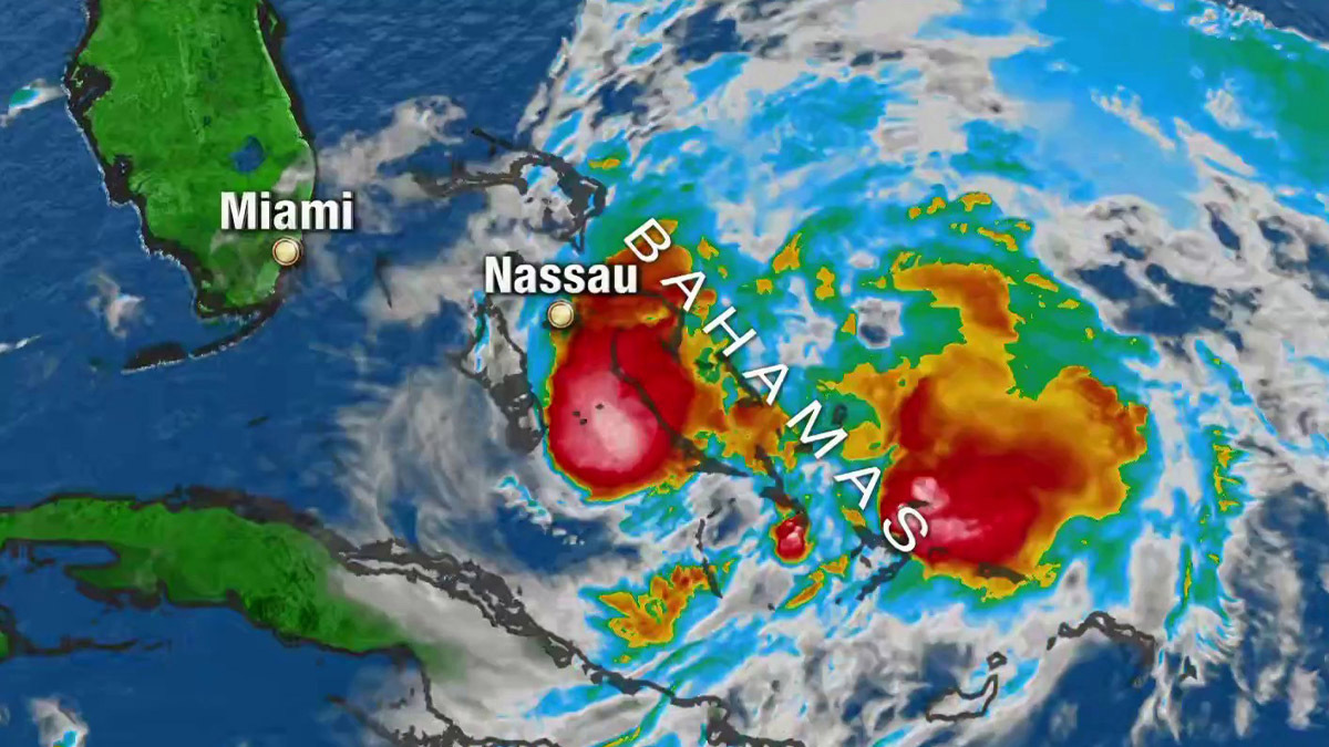 Fuertes lluvias cubren los condados de Miami-Dade y Broward mientras el huracán Isaías se dirige hacia Florida