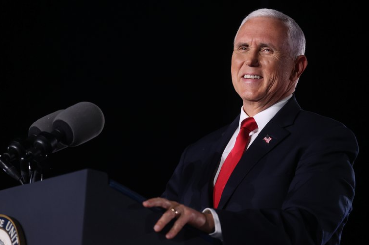 Pence pidió cuatro años más de Trump para mantener las sanciones al régimen cubano