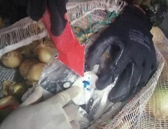 Los atraparon en Táchira por transportar drogas escondidas en sacos de verduras