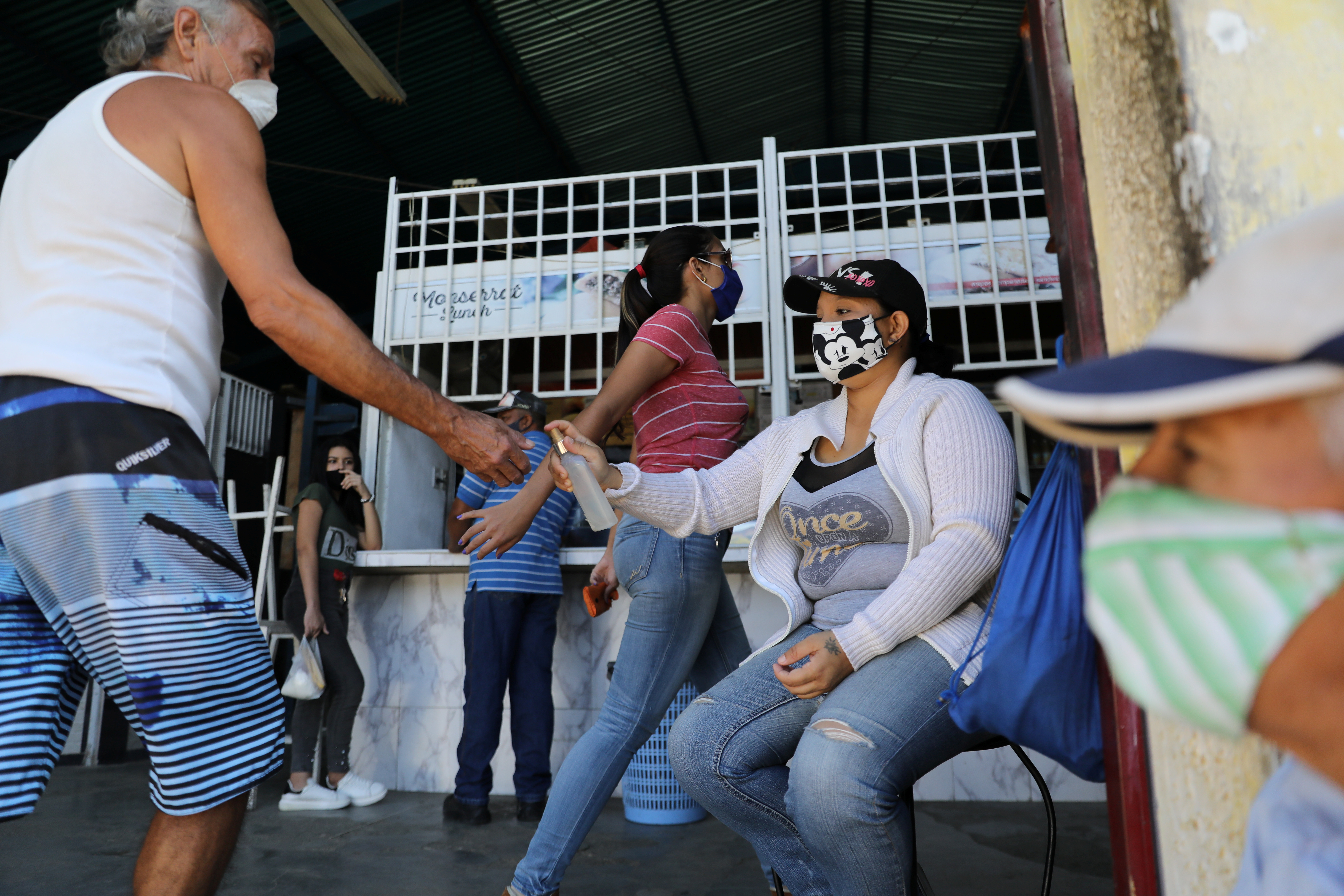 Coronavirus ya generó más de 128 mil casos en una Venezuela en crisis humanitaria