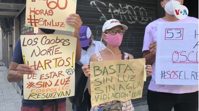 “Estamos en la Edad de Piedra”: Venezolanos exigieron soluciones a la crisis eléctrica (Video)