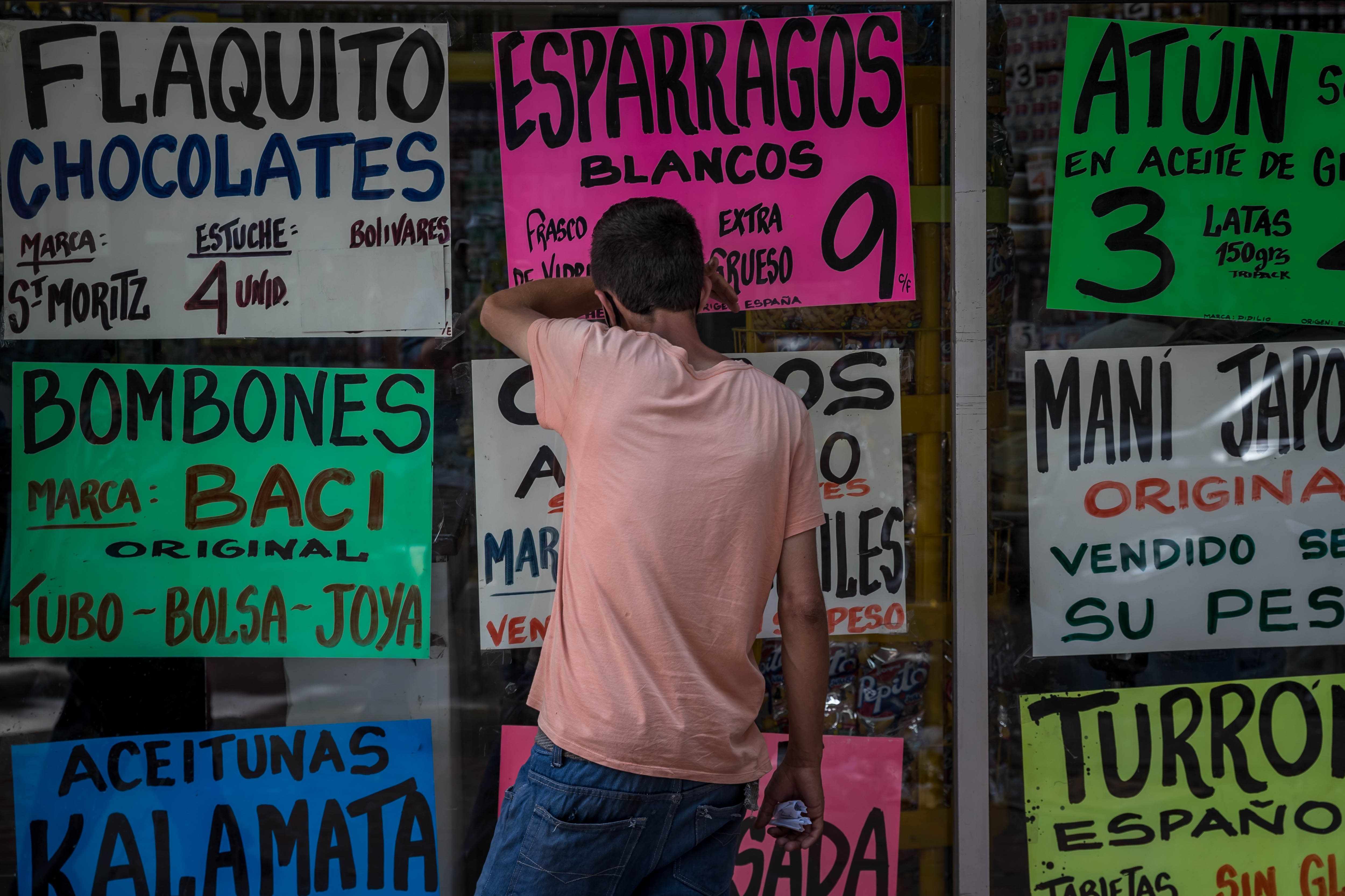 En Venezuela invertir 20 dólares en mercado rinde para dos días