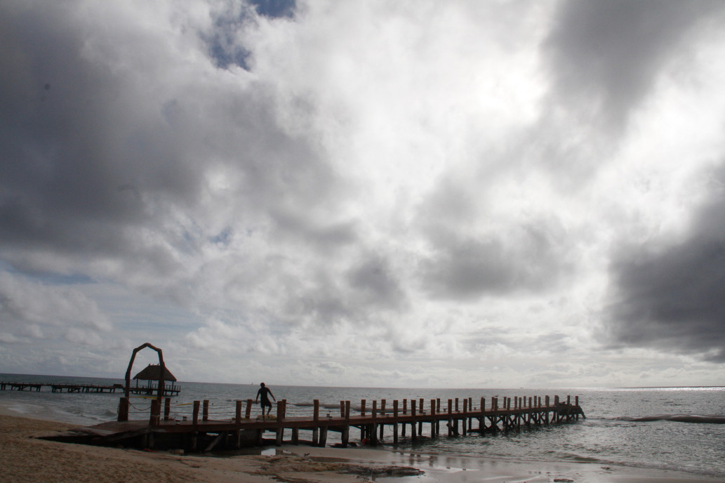 Huracán Delta se convierte en una gran tormenta de categoría 4 en su trayectoria a EEUU