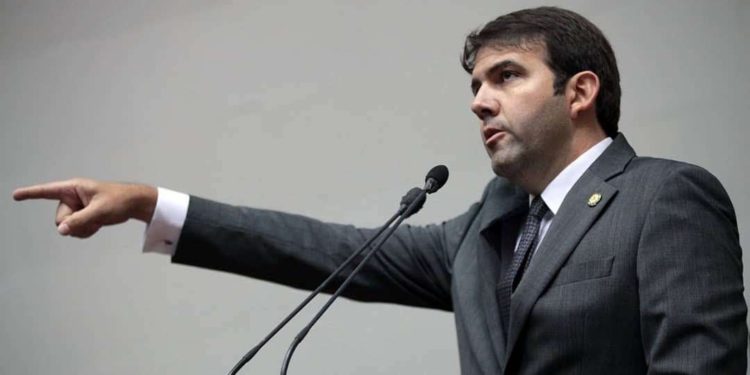 Carlos Prosperi manifestó su solidaridad con María Corina Machado ante el nuevo atropello del régimen