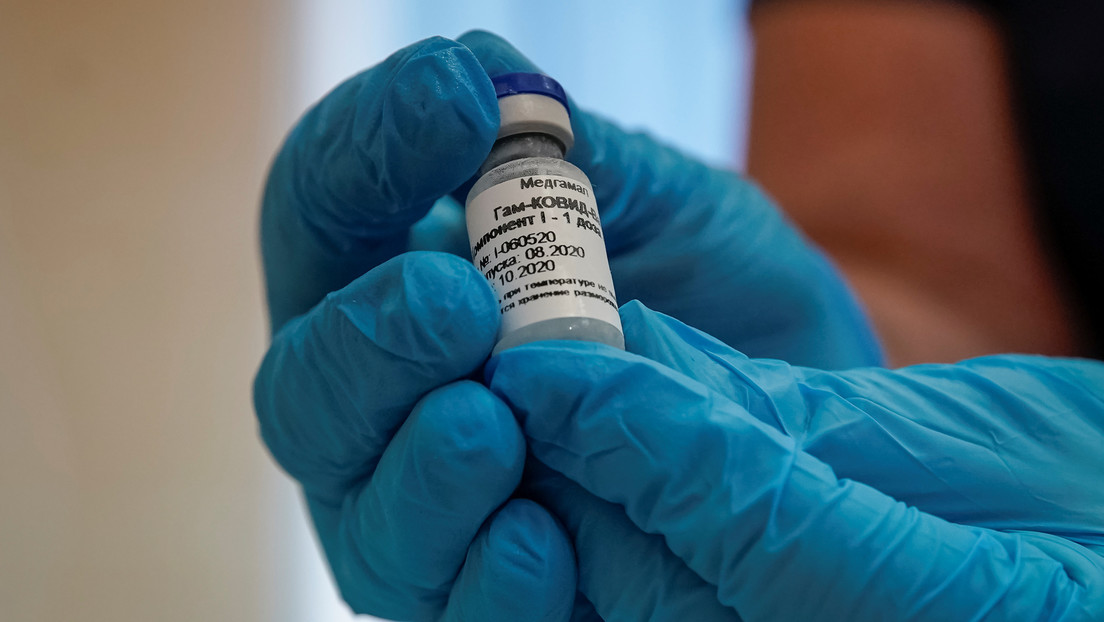 La vacuna rusa contra el coronavirus “será mucho más barata” que las de Pfizer y Moderna