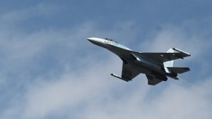Un caza ruso Su-27  interceptó un avión estadounidense sobre el mar Negro