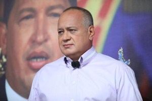 Diosdado volvió a amenazar a la prensa por tener “una guerra al régimen”
