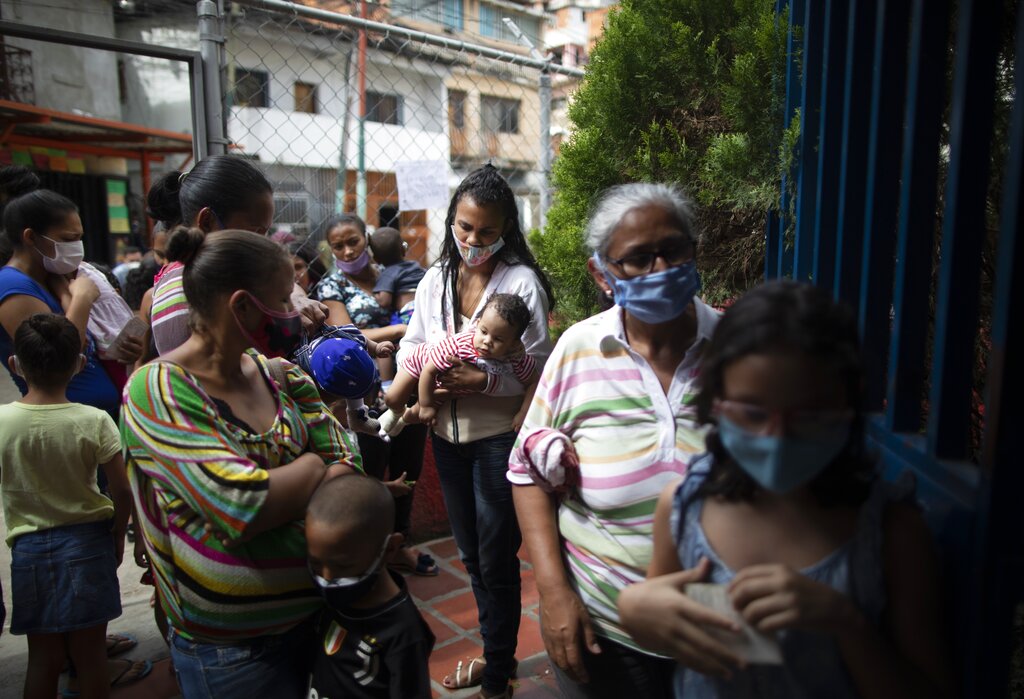 Régimen chavista reportó 355 nuevos casos por coronavirus en Venezuela