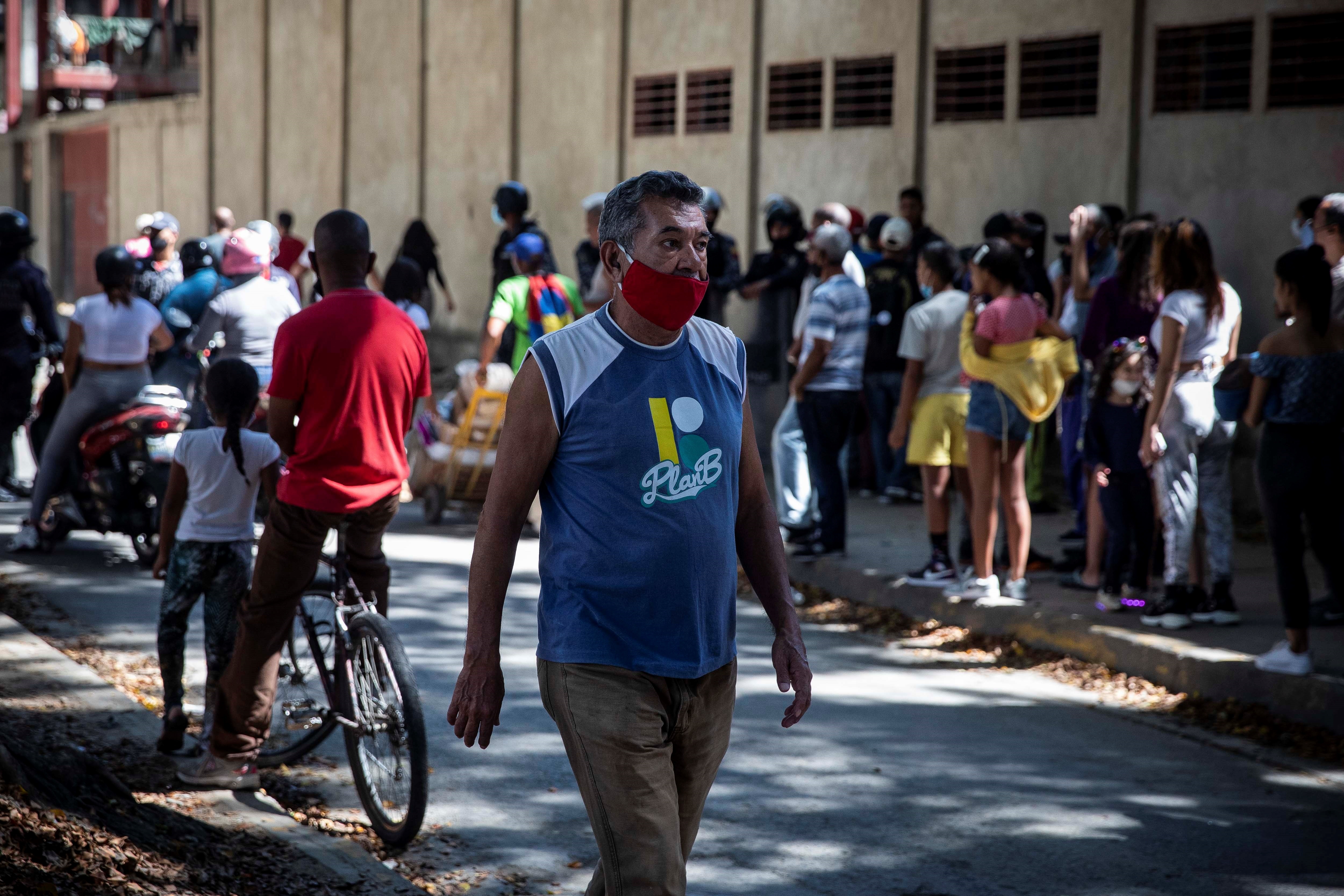 Luto sigue aumentando en Venezuela tras 18 nuevas muertes por Covid-19
