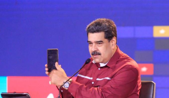 “Las averías se quedan ahí”: Maduro pretendió darse cuenta de la inoperancia de Cantv