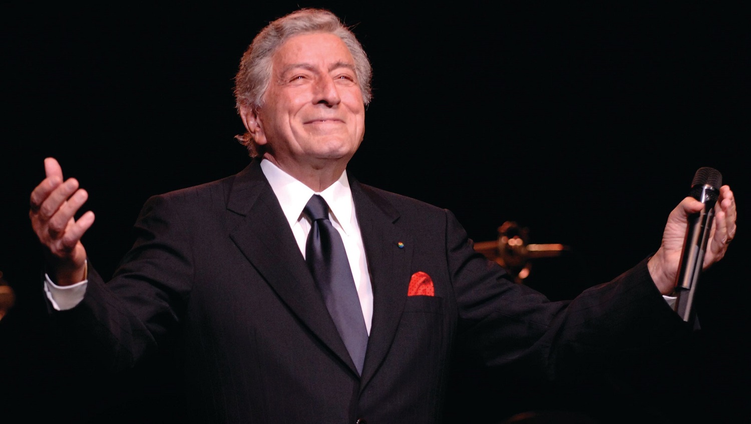 El cantante estadounidense Tony Bennett se retirará de los escenarios a los 95 años