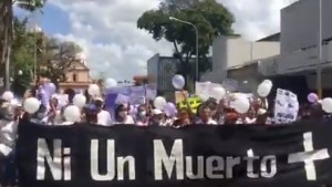 Habitantes en Portuguesa protestan para exigir justicia por feminicidios ocurridos en Turén #27Feb (VIDEO)