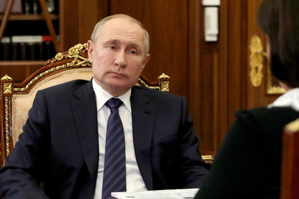 Putin exige que Rusia debe ser uno de los líderes en la industria espacial
