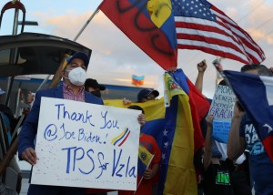 Venezolanos recibirán asesoría legal gratuita para optar por el TPS: ¿Dónde y cómo aplicar?