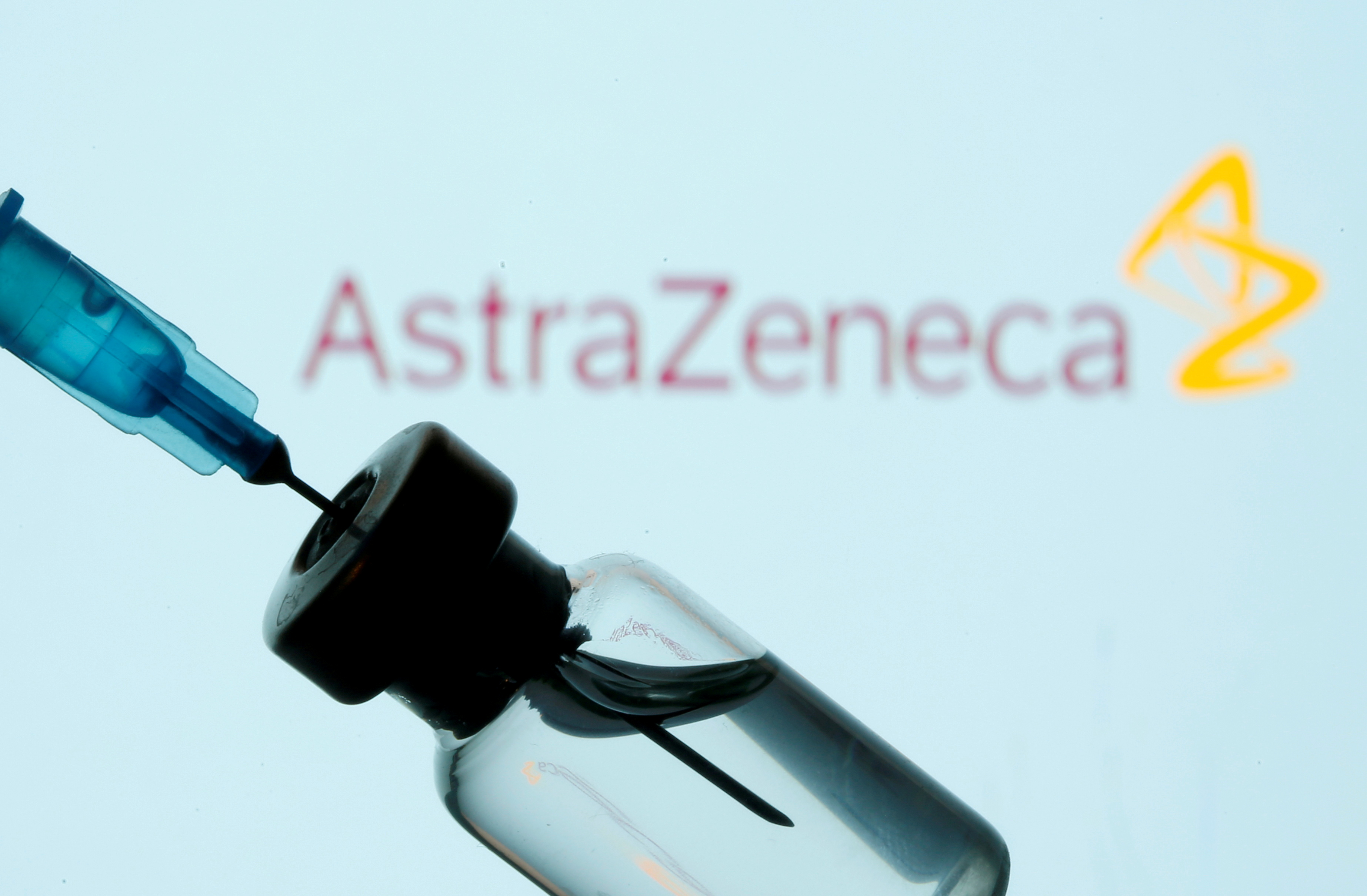 Brasil interrumpirá producción de la vacuna AstraZeneca por falta de insumos