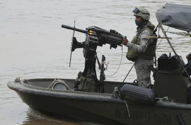 Ejército colombiano refuerza la seguridad en su frontera con Venezuela