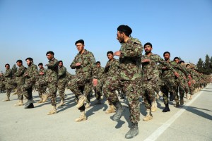 Los talibanes toman dos nuevas capitales en Afganistán, 17 en una semana