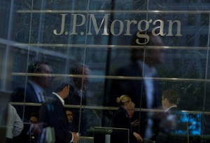 El por qué Bitcoin se disparó un 35% en días, según JP Morgan