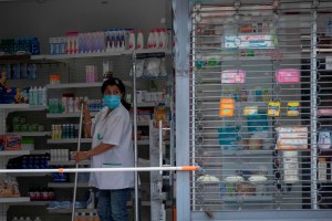 Precio de los medicamentos en Venezuela subieron “como la espuma” tras alza del dólar paralelo