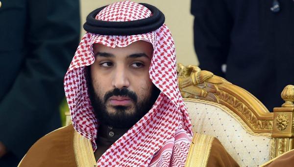 Un ex espía denunció en EEUU que el príncipe heredero de Arabia Saudita envió a unos sicarios para matarlo