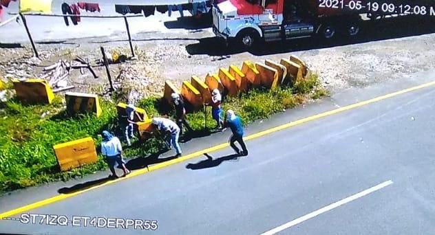 Denunciaron daños por protestas en carretera al principal puerto de Colombia
