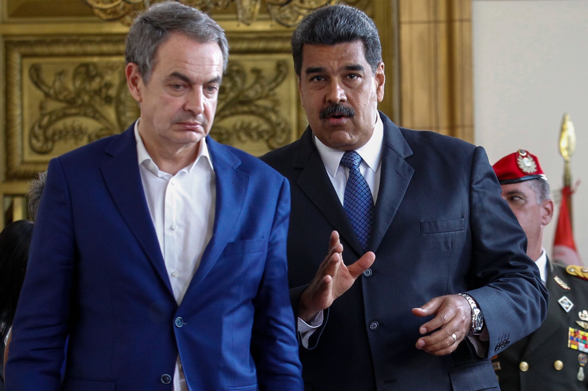 Zapatero sugirió a Maduro que abra una negociación para aceptar a observadores electorales de la UE
