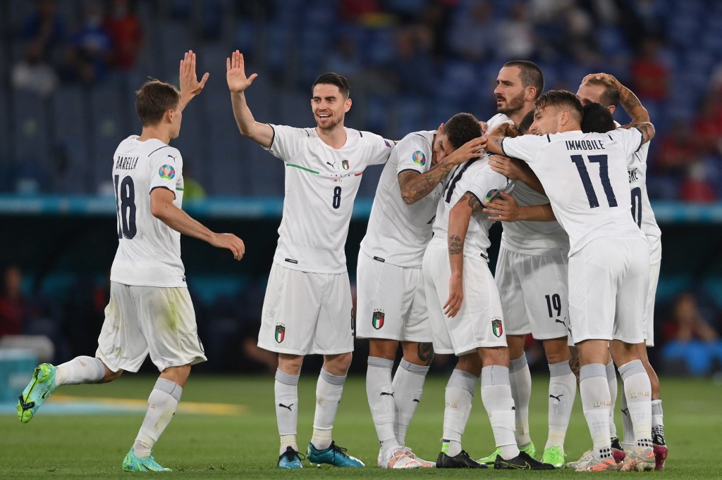Italia comienza la Eurocopa como una aplanadora: Pasó por encima de Turquía con autoridad