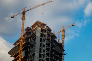 Cámara de Construcción pide alianzas público-privadas para la recuperación del sector
