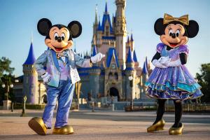 Florida impugna acuerdos legales de autogobierno de Disney por ser “falsos”