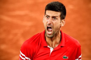 Djokovic logró trabajado triunfo para medirse a Nadal en semifinales de Roland Garros