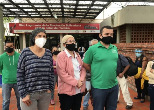 Protestaron por cierre de quirófano del Hospital Oncológico de Táchira este #4Jun