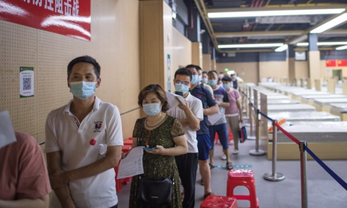 Aumentan los casos de coronavirus en China a un máximo en siete meses