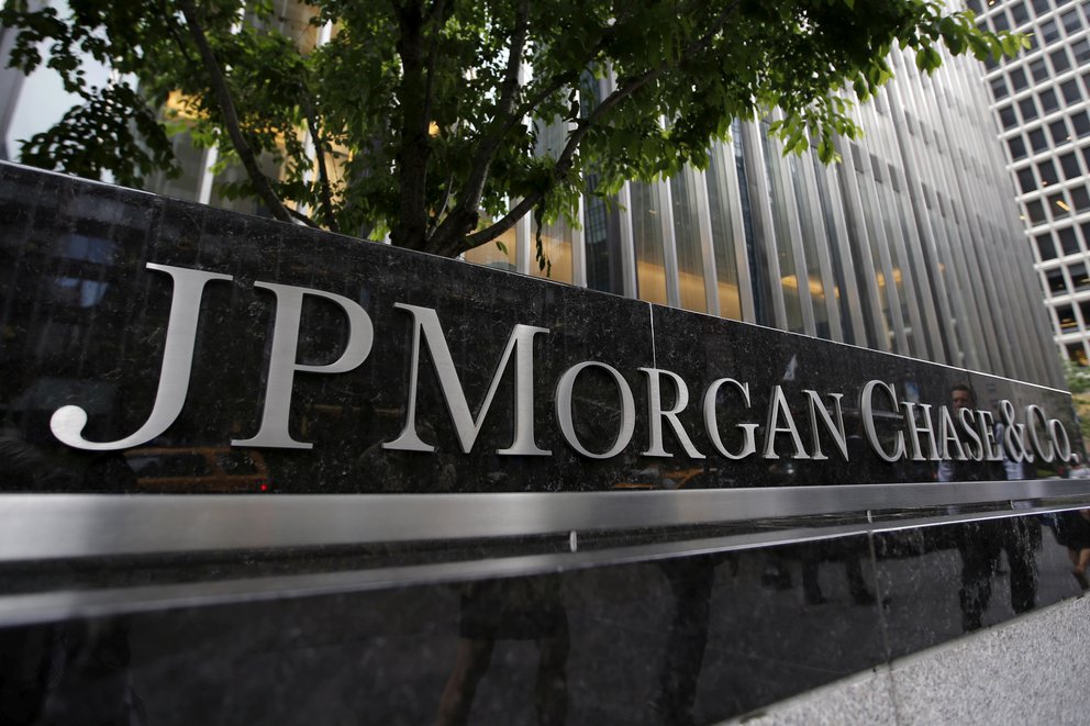 Ganancias de JP Morgan Chase cayeron 28% y denuncian “deterioro de las previsiones económicas” en EEUU