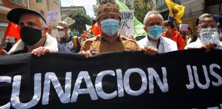 “Vivimos una triste realidad”: Trabajadores de la salud denunciaron estar marginados por Maduro
