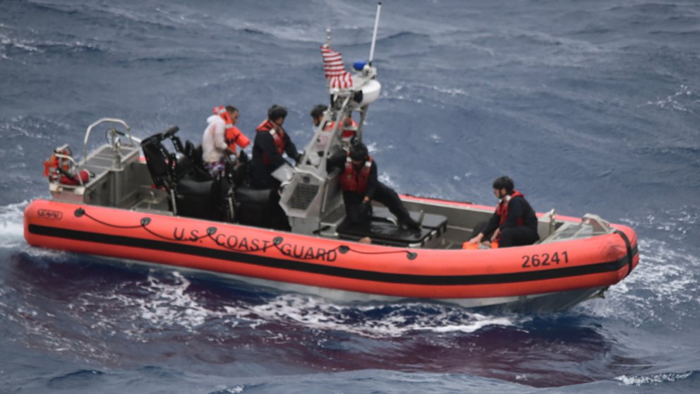 Embarcación con 22 cubanos naufragó mientras navegaba hacia Florida