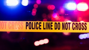Enfrentamiento armado con la policía de Florida deja un muerto y tres heridos