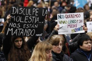 Argentina reportó un feminicidio cada 26 horas en la primera mitad del año