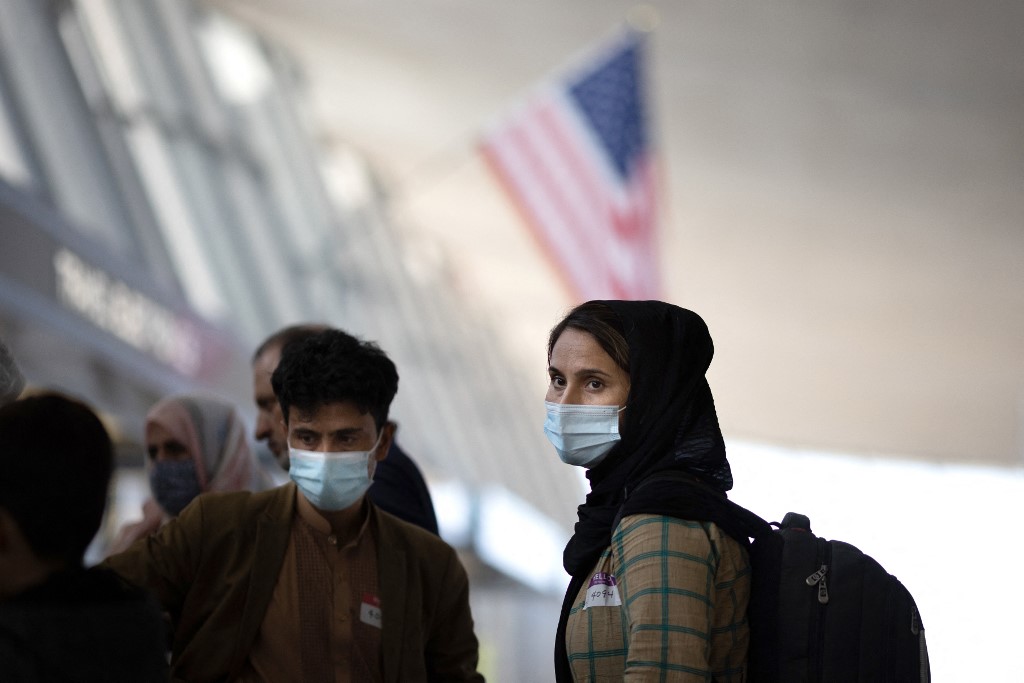 EEUU seguirá con evacuaciones del aeropuerto de Kabul a pesar del atentado