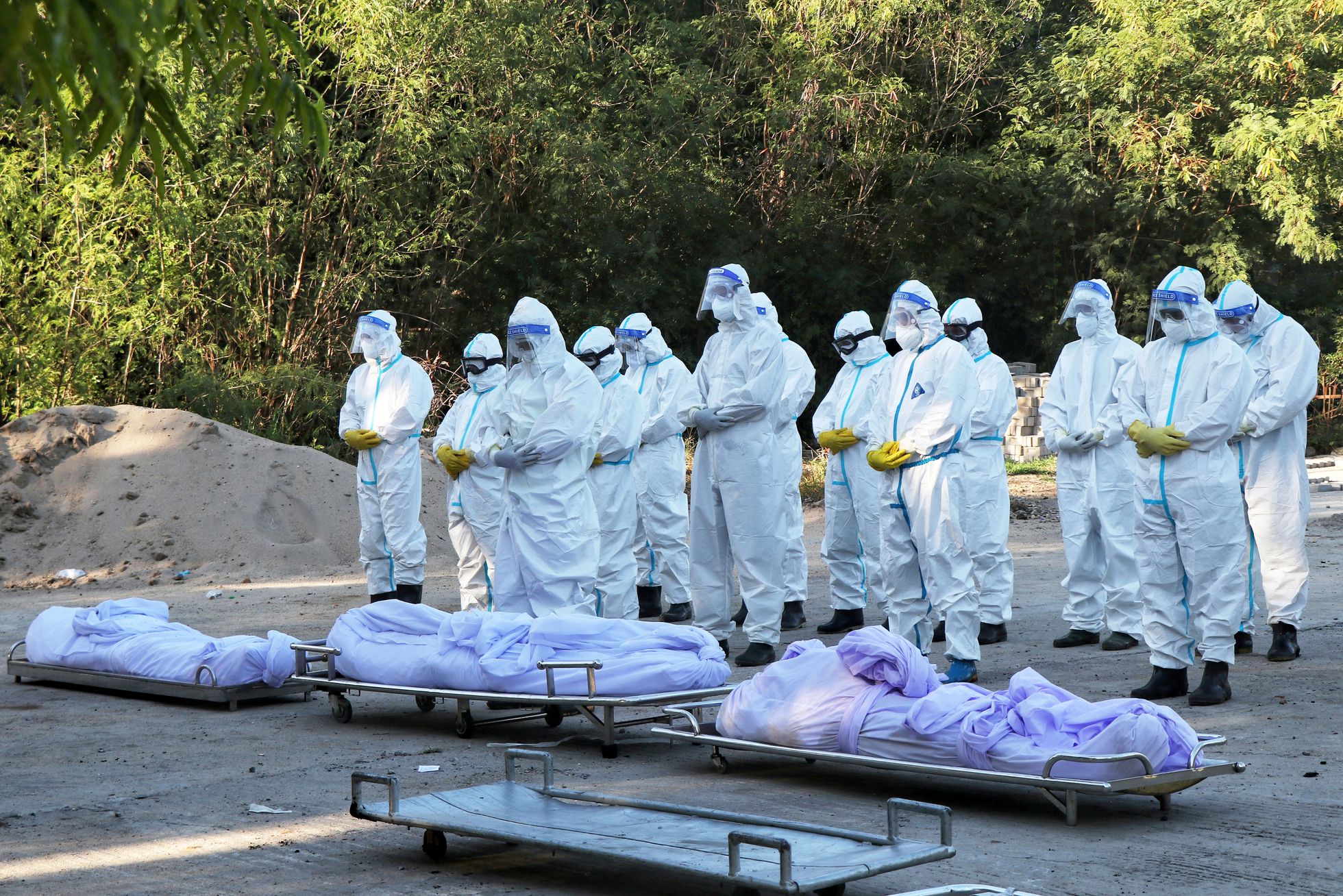 Se disparan las muertes por Covid-19 en Birmania, en medio de la crisis por golpe de Estado